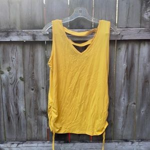 Yellow ruched top sz. L